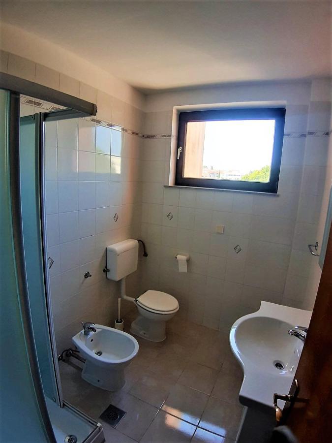 Apt Mirella Apartment Ровинь Экстерьер фото