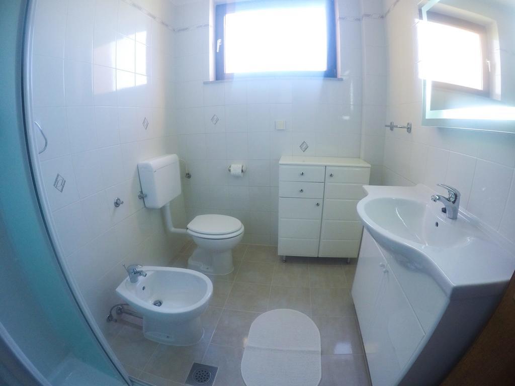 Apt Mirella Apartment Ровинь Номер фото